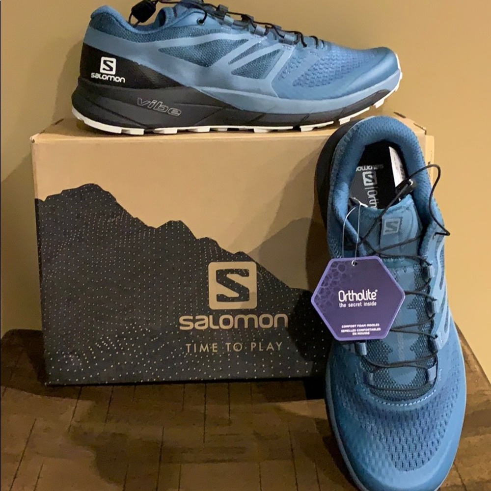 NEW. Women’s Salomon Sneakers Sz 9.5